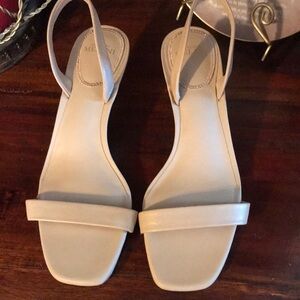 ANTONIO MELANI Cream Square-Toe Slingback Heels